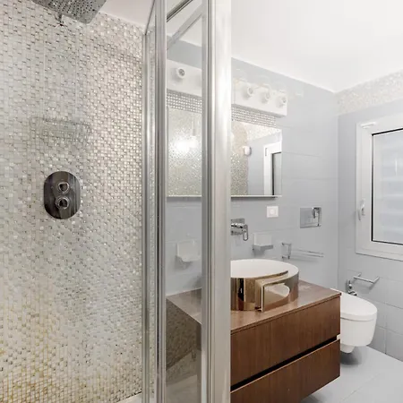 Hotel apartamentowy Lemon Tree House 3*