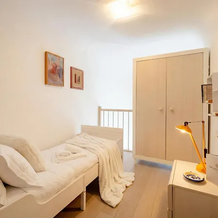 Lägenhetshotell Lemon Tree House 3*