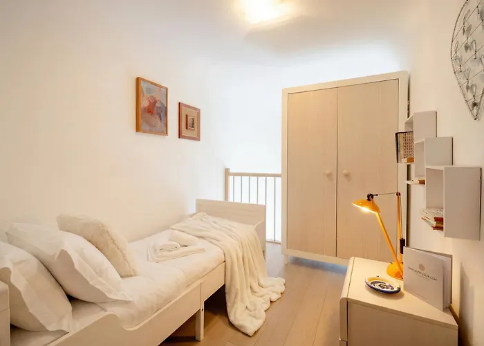 Lägenhetshotell Lemon Tree House 3*