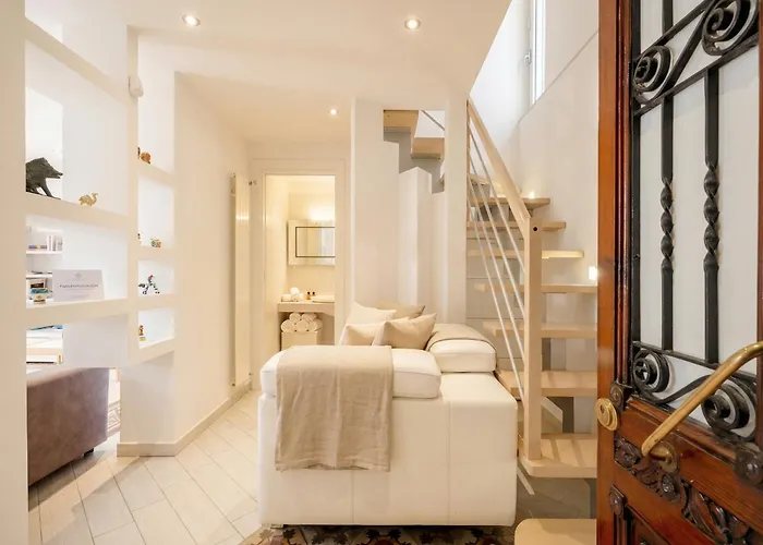 Lemon Tree House Lägenhetshotell